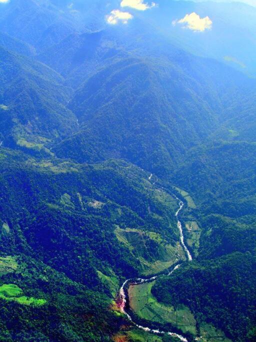 Unicorn Lodge: Direct Riverfront : Unique Experience San Gerardo de Dota Ngoại thất bức ảnh